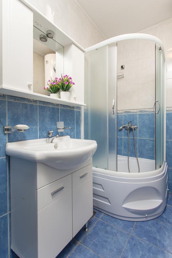 Private Room Center-2 Persons New Будва Экстерьер фото